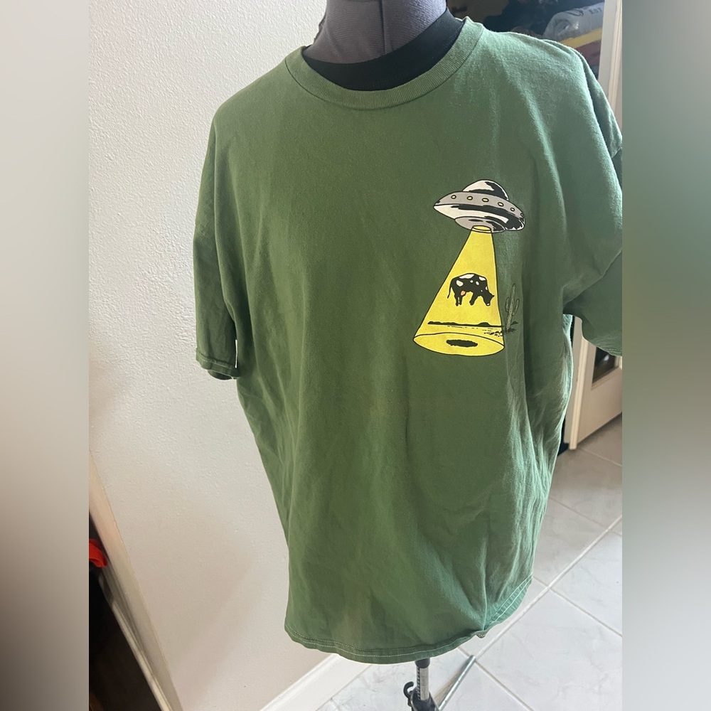 Green UFO Graphic Tee